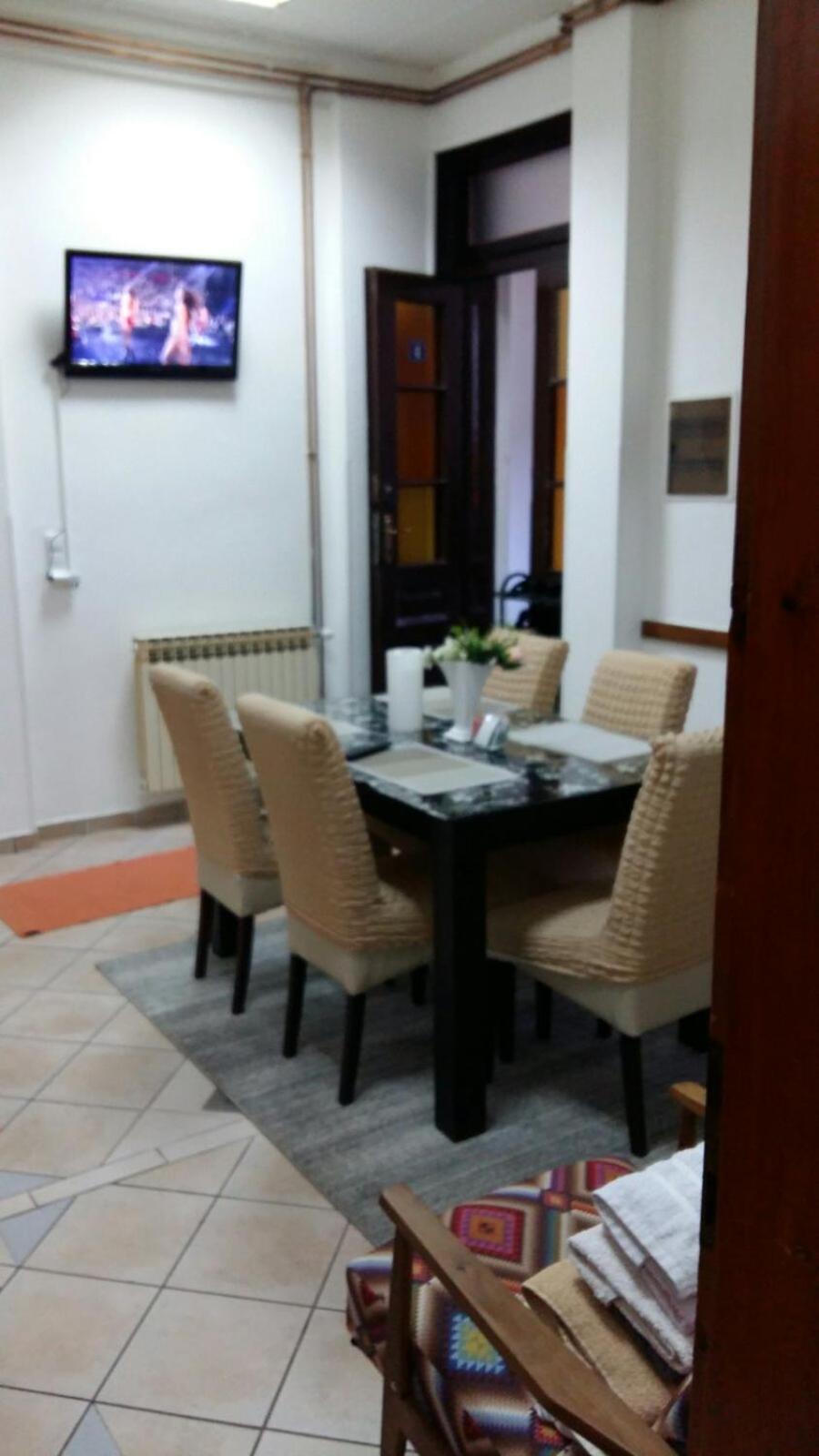 Apartment And Rooms"Tabasnice"Tuzla Centar 部屋 写真