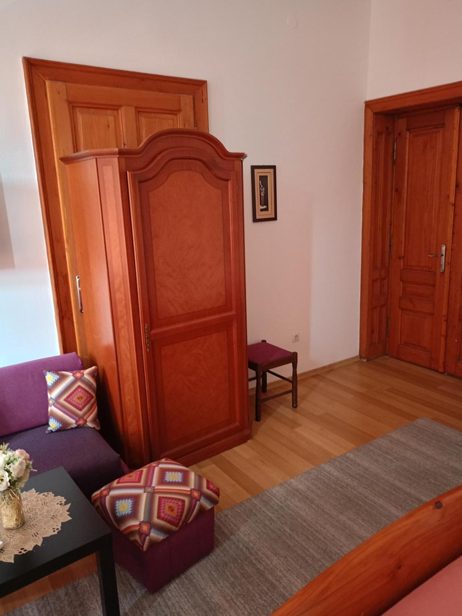 Apartment And Rooms"Tabasnice"Tuzla Centar エクステリア 写真